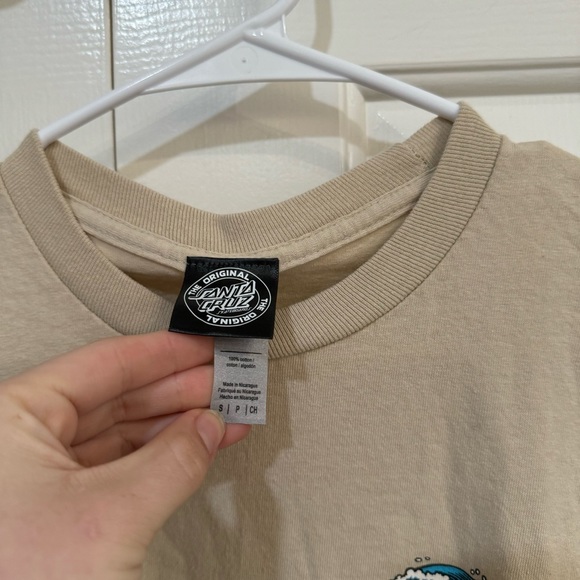 Santa Cruz Graphic Tan Long Sleeve Size S - Picture 3 of 3